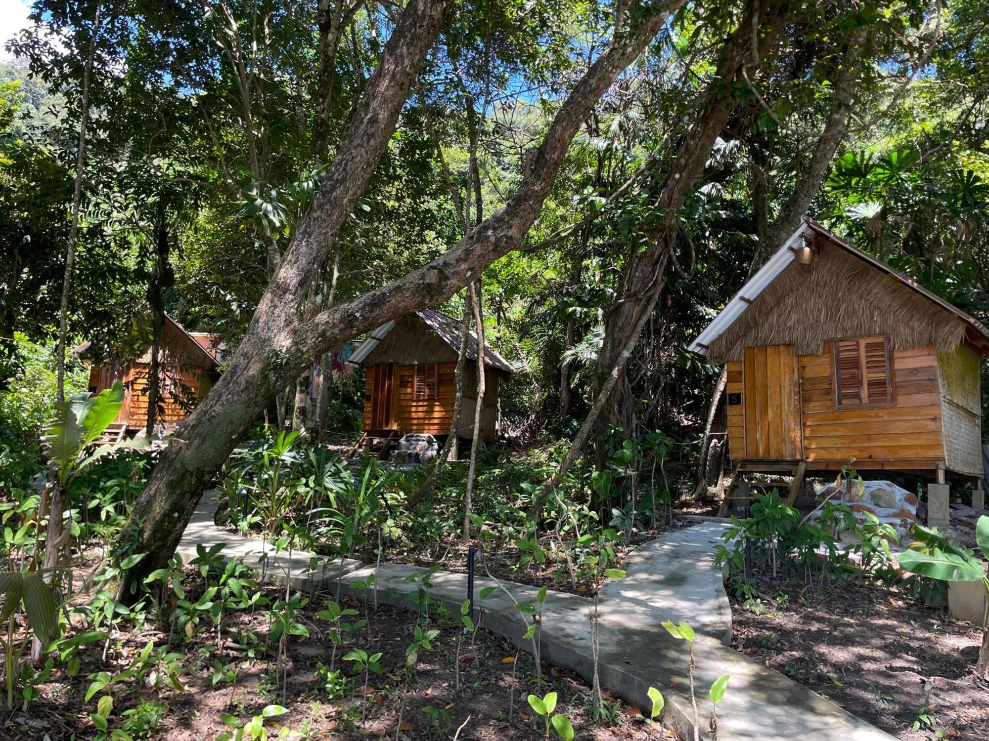 Kamaku Bungalows 高龙撒冷岛 客房 照片